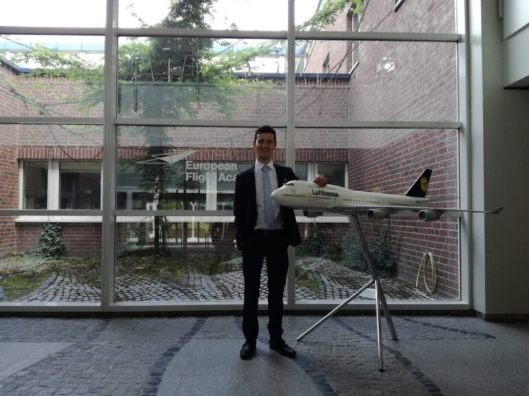 Read more about the article The selection procedure: How do I get into the classroom of the European Flight Academy?