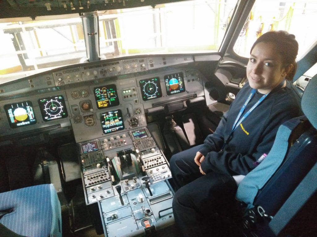 Das Cockpit eines Airbus A321 der Lufthans