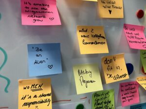Read more about the article Über Female Empowerment, Netzwerken und Aliens