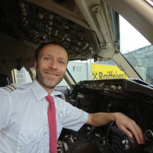 Als First Officer im Cockpit